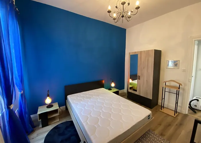 Le Nid D'ete - 2 Etoiles Proche 公寓 莱萨布勒-多洛讷