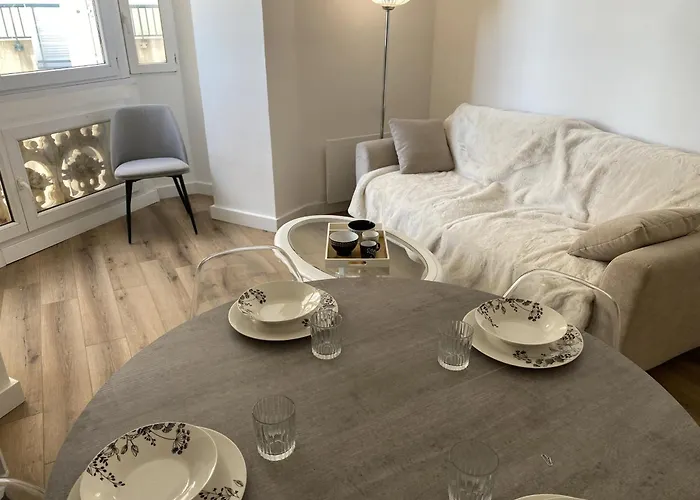 公寓 Le Nid D'ete - 2 Etoiles Proche